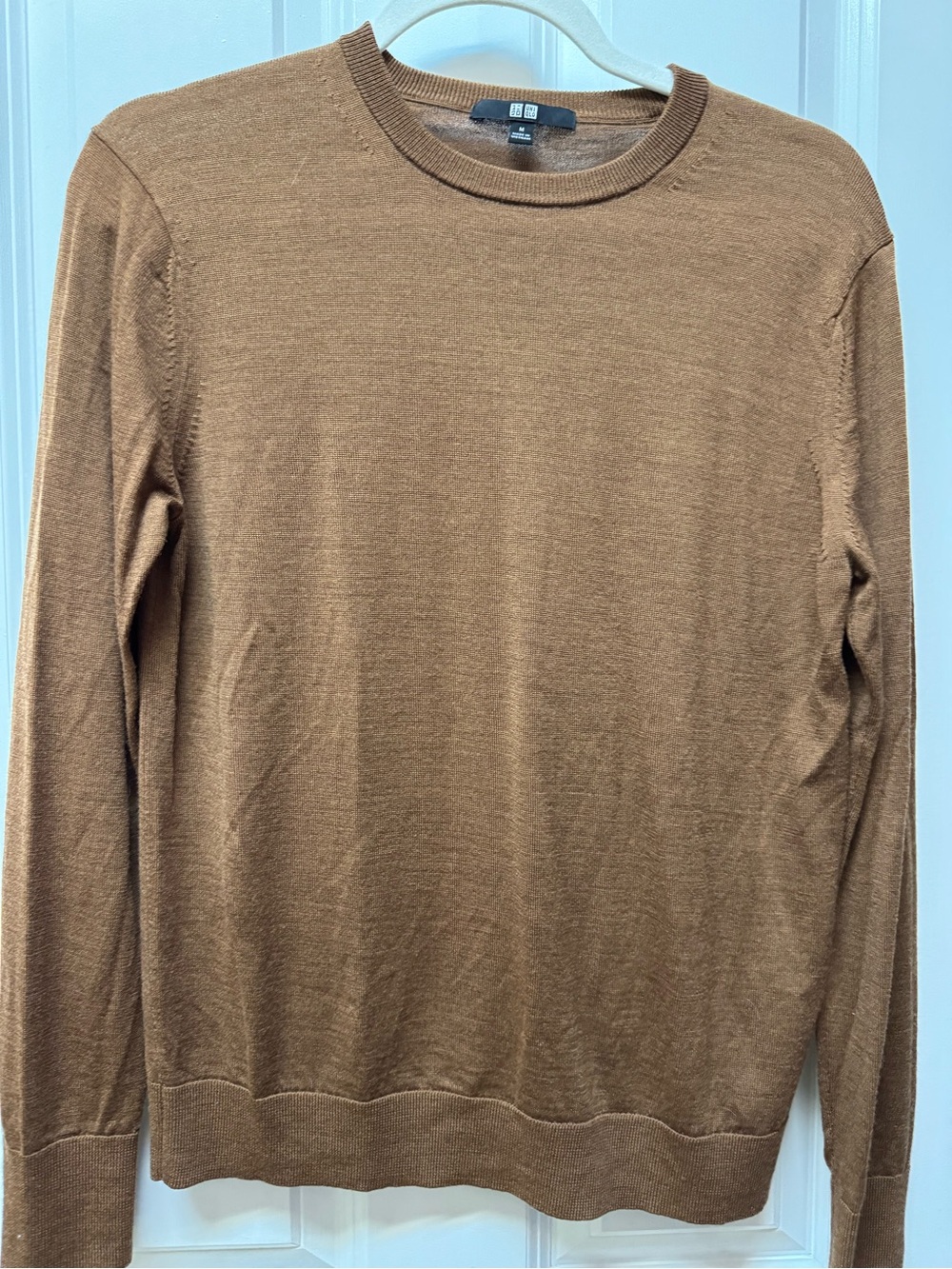 Uniqlo crew neck merino sweater in brown